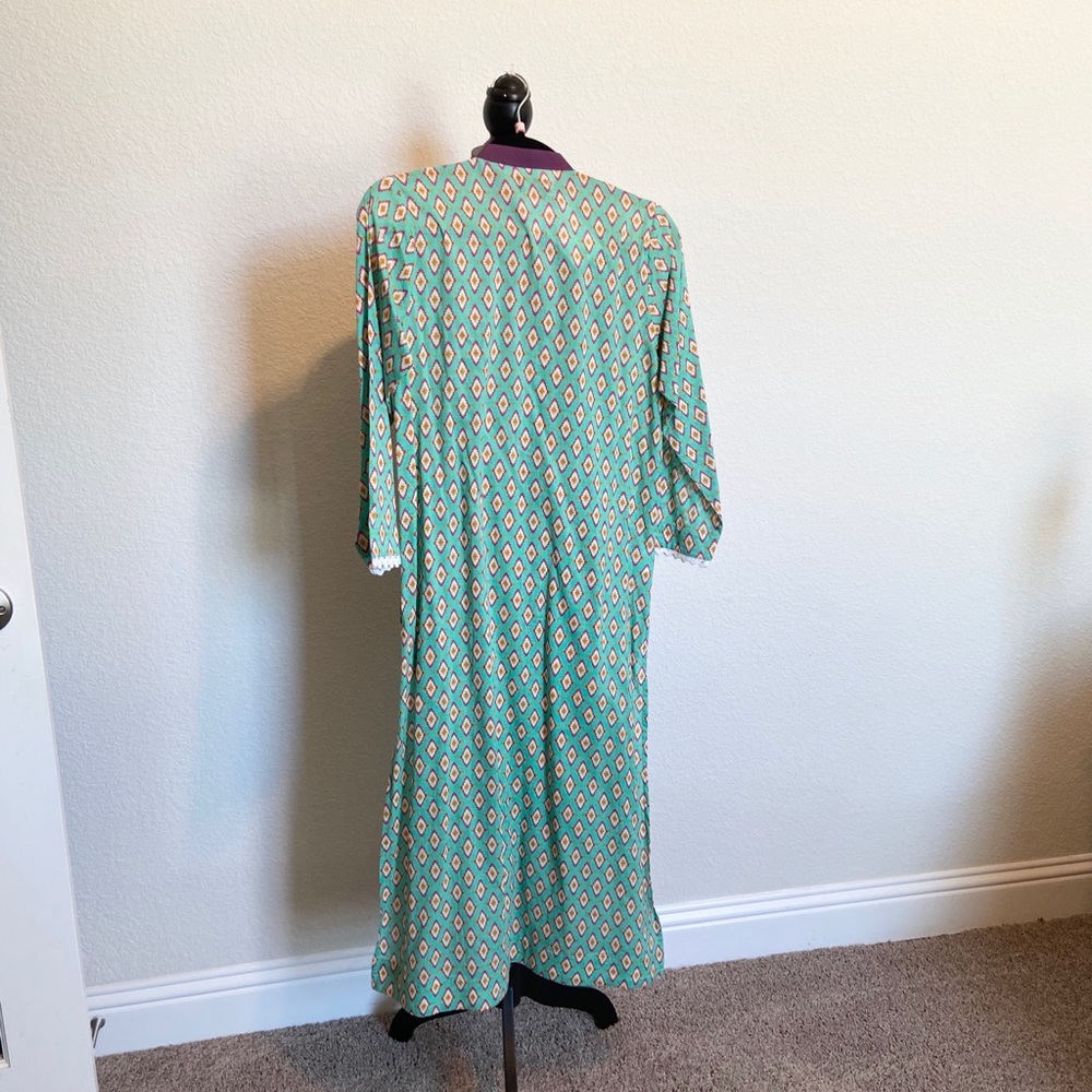 Women’s/Girls Lawn shirt By Satrangi - Picture 4 of 4